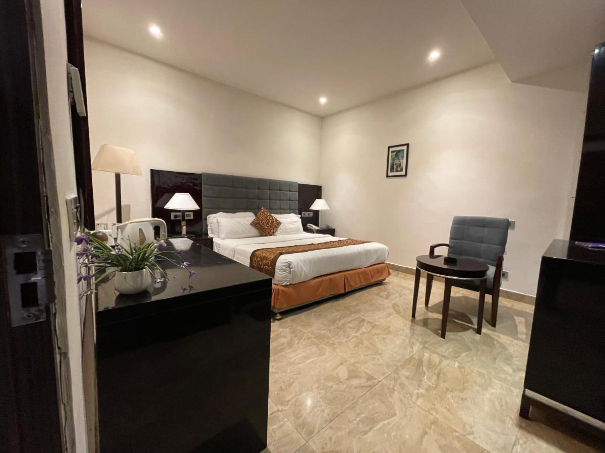 Central Boutique Hotel Moradabad Exterior photo